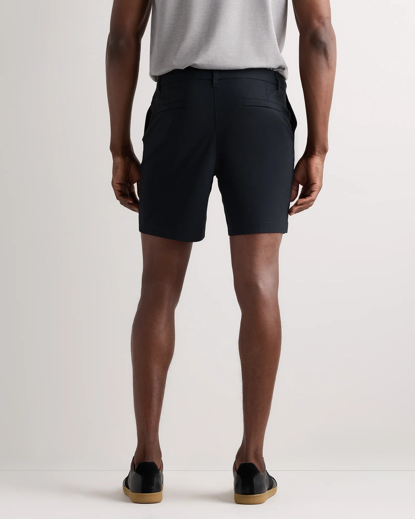 Men's Ultimate Commuter Shorts - 7" - 30 / True Black