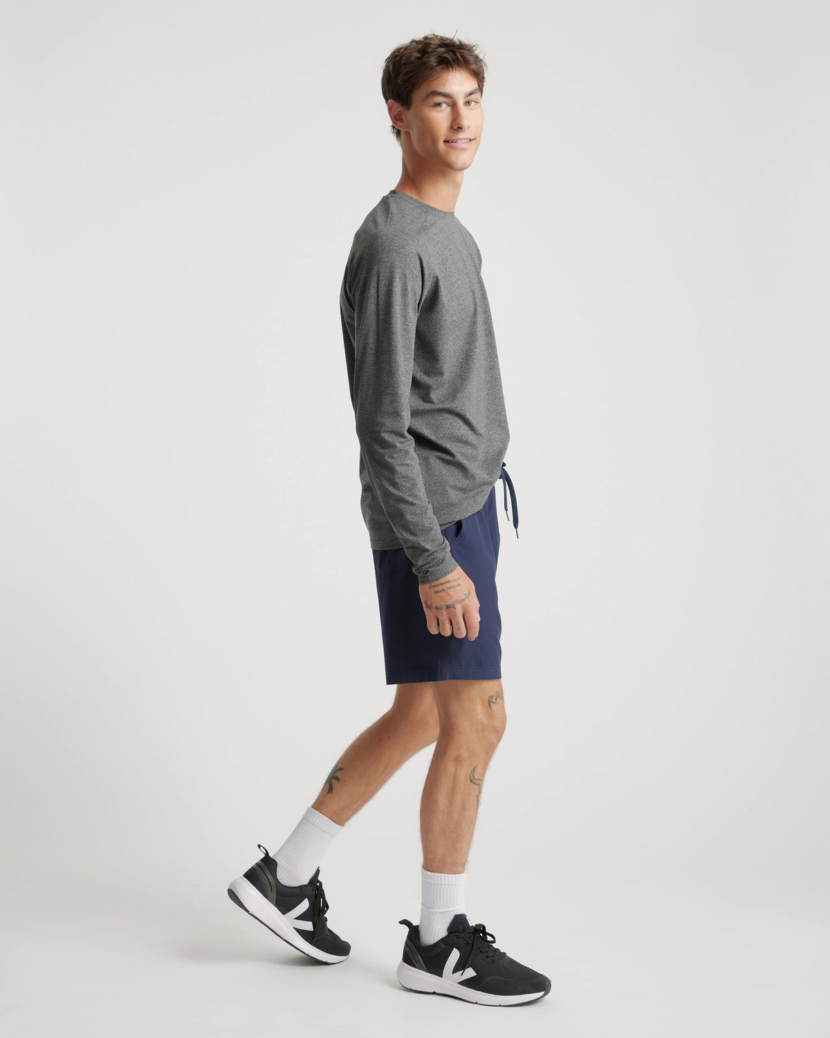 Performance Tech Shorts - 7.5" - S / Granite Grey