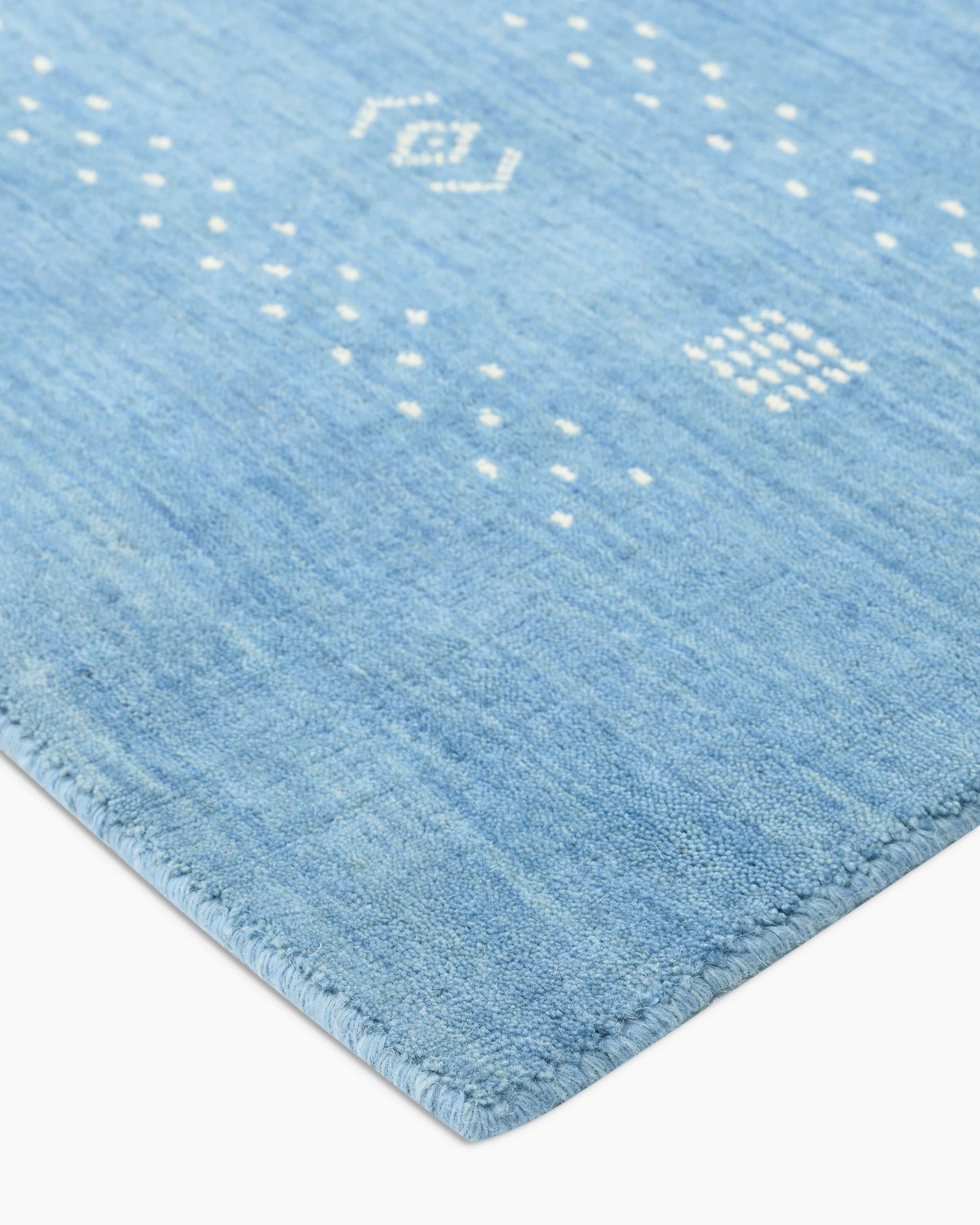 Dakota Hand-Loomed Wool Rug - 4' x 6' / Ivory