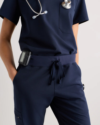 AeraFlex Scrub Joggers - XS / Bold Black
