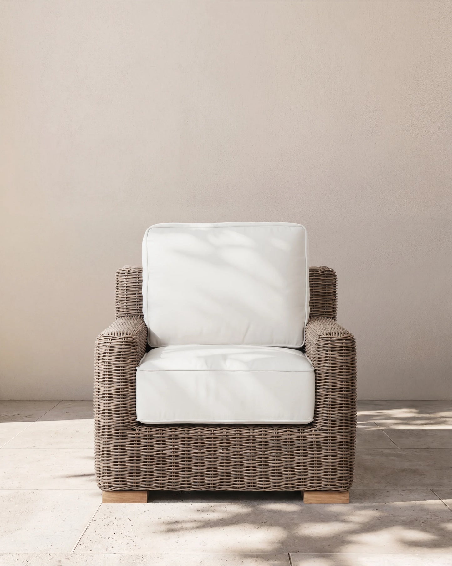 Classic All-Weather Wicker Outdoor Lounge Chair - One Size / Natural Weave