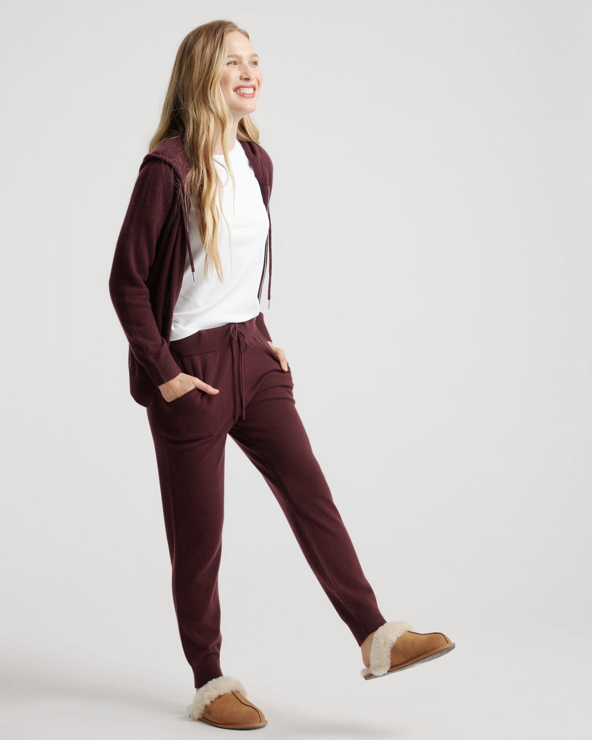 Mongolian Spring Cashmere Sweatpants - XS / Burgundy