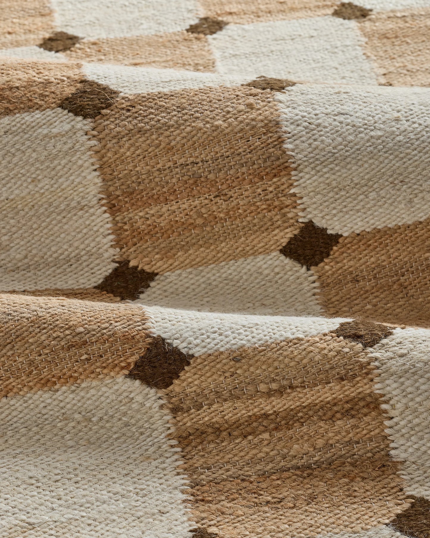 Tess Flatweave Jute Rug - 5' x 8' / Natural