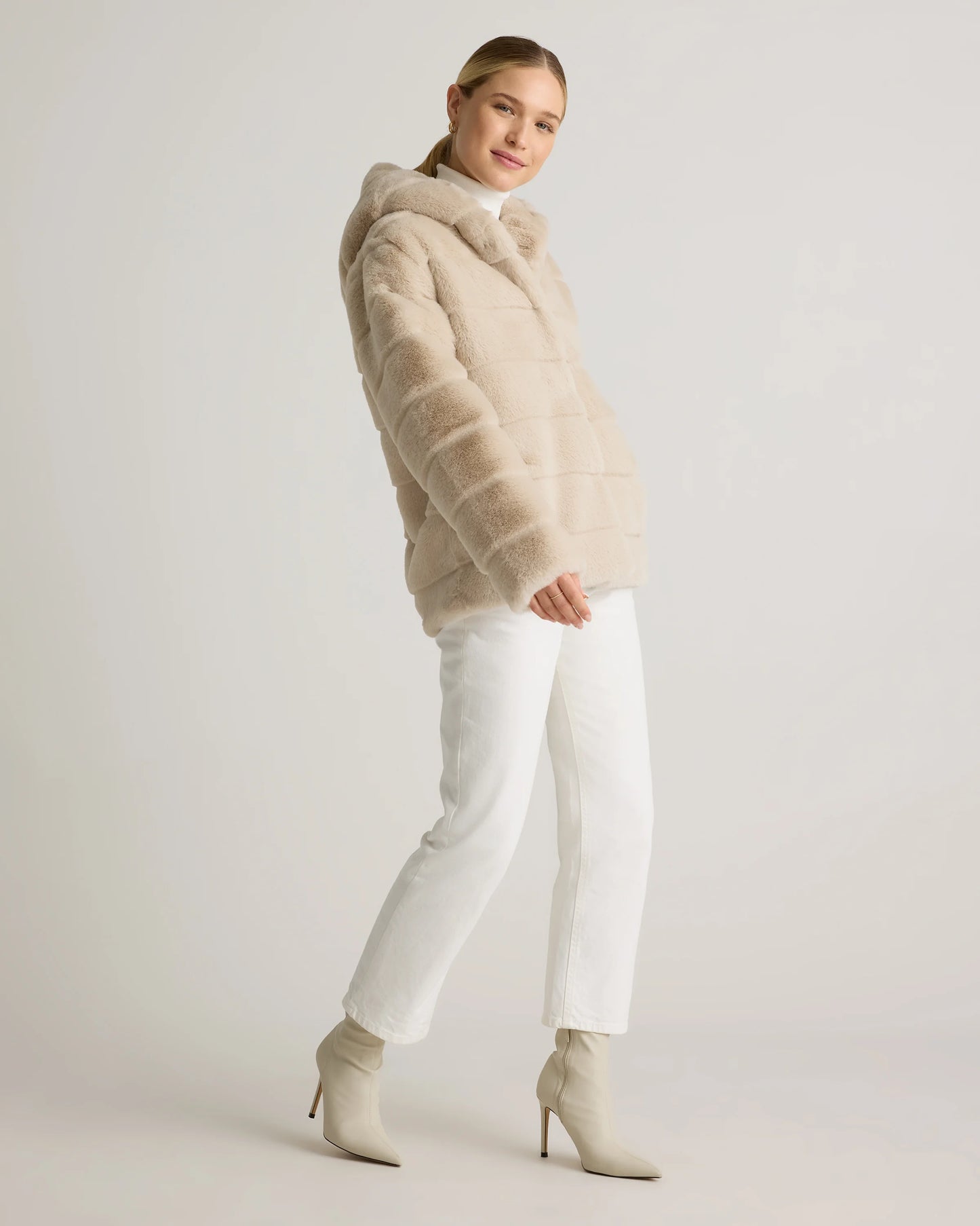 Hooded Faux Fur Jacket - XS / Black