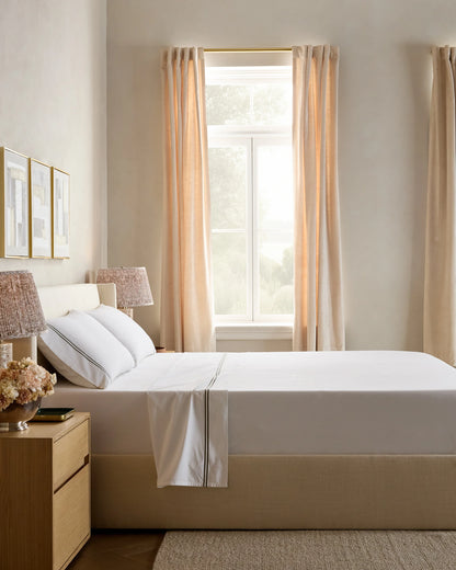 Organic Crisp Percale Embellished Pillowcase Set - Standard / White/Navy