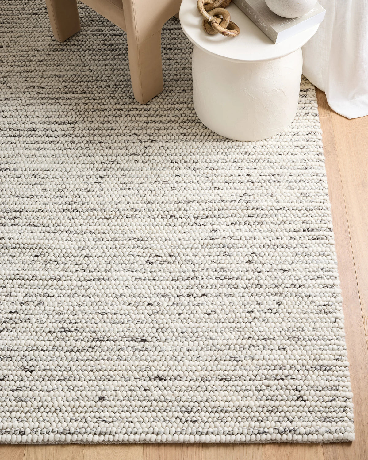 Tribeca Handwoven Wool Rug - 3' x 5' / Cream