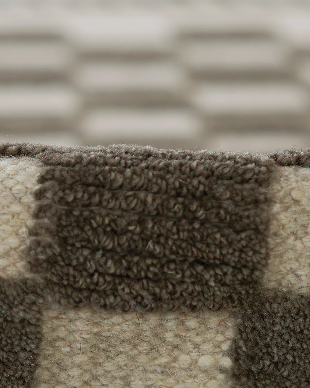 Romy Handwoven Wool Rug - 5' x 8' / Beige