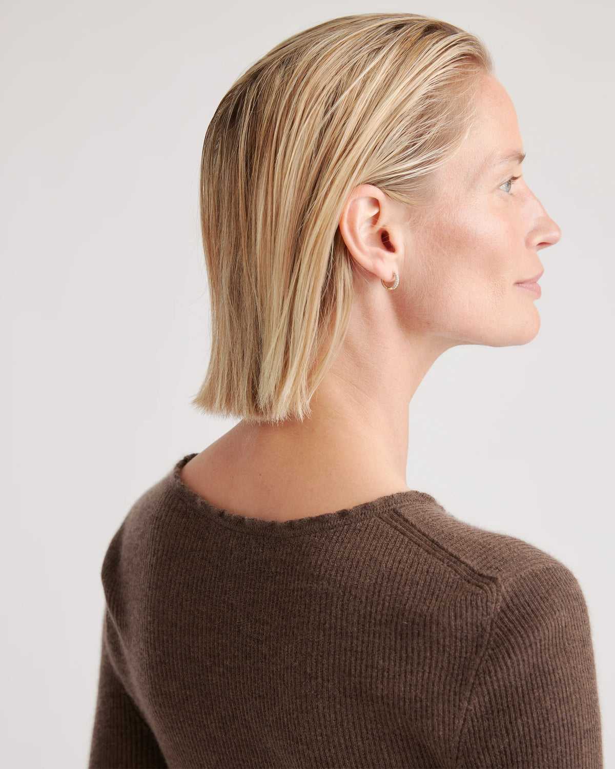 Featherweight Cashmere Ribbed Crewneck Sweater - XS / Charcoal