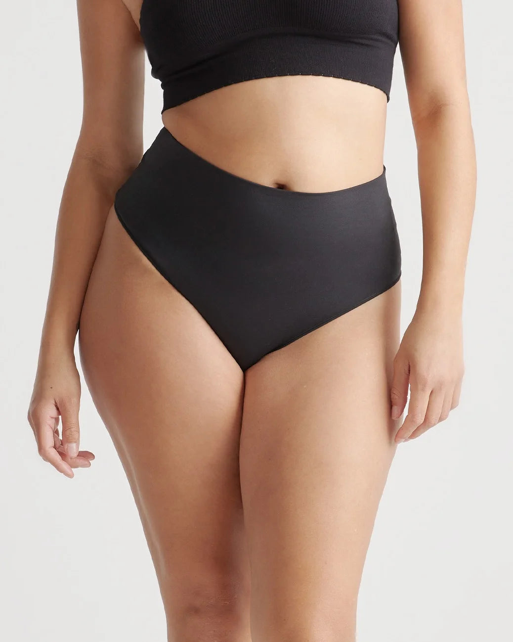 Shaping High-Waisted Thong (3-Pack) - XS / Black