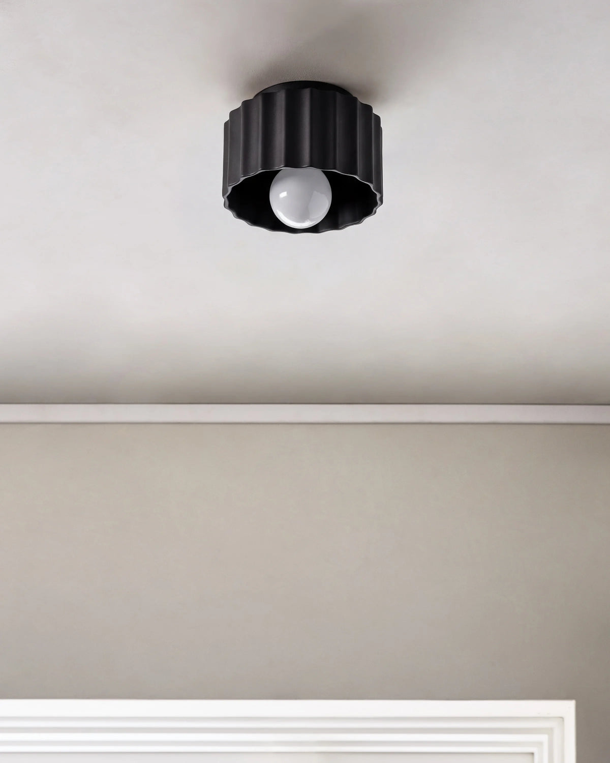 Scalloped Ceramic Flush Mount / Sconce - 8" / Natural