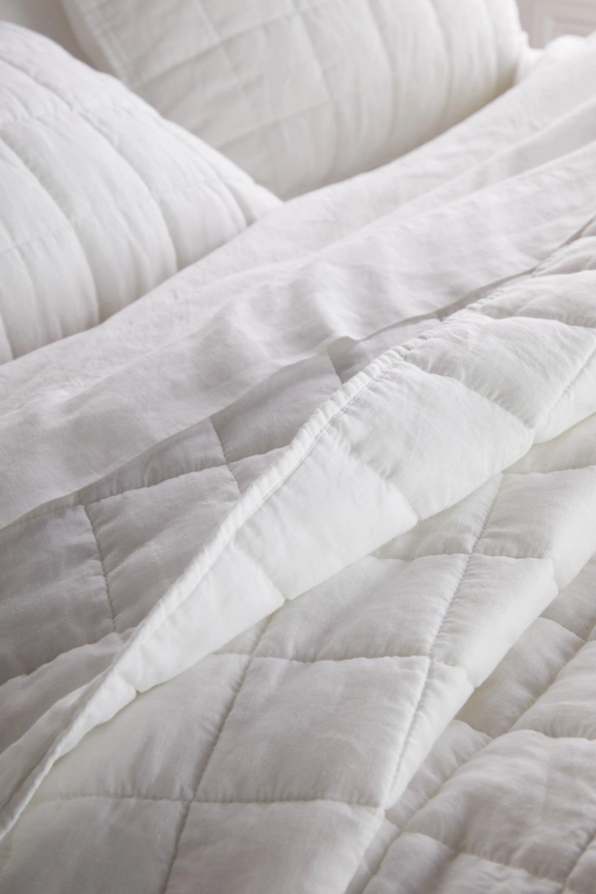 European Linen Box Quilt Set - Twin / Dusty Olive