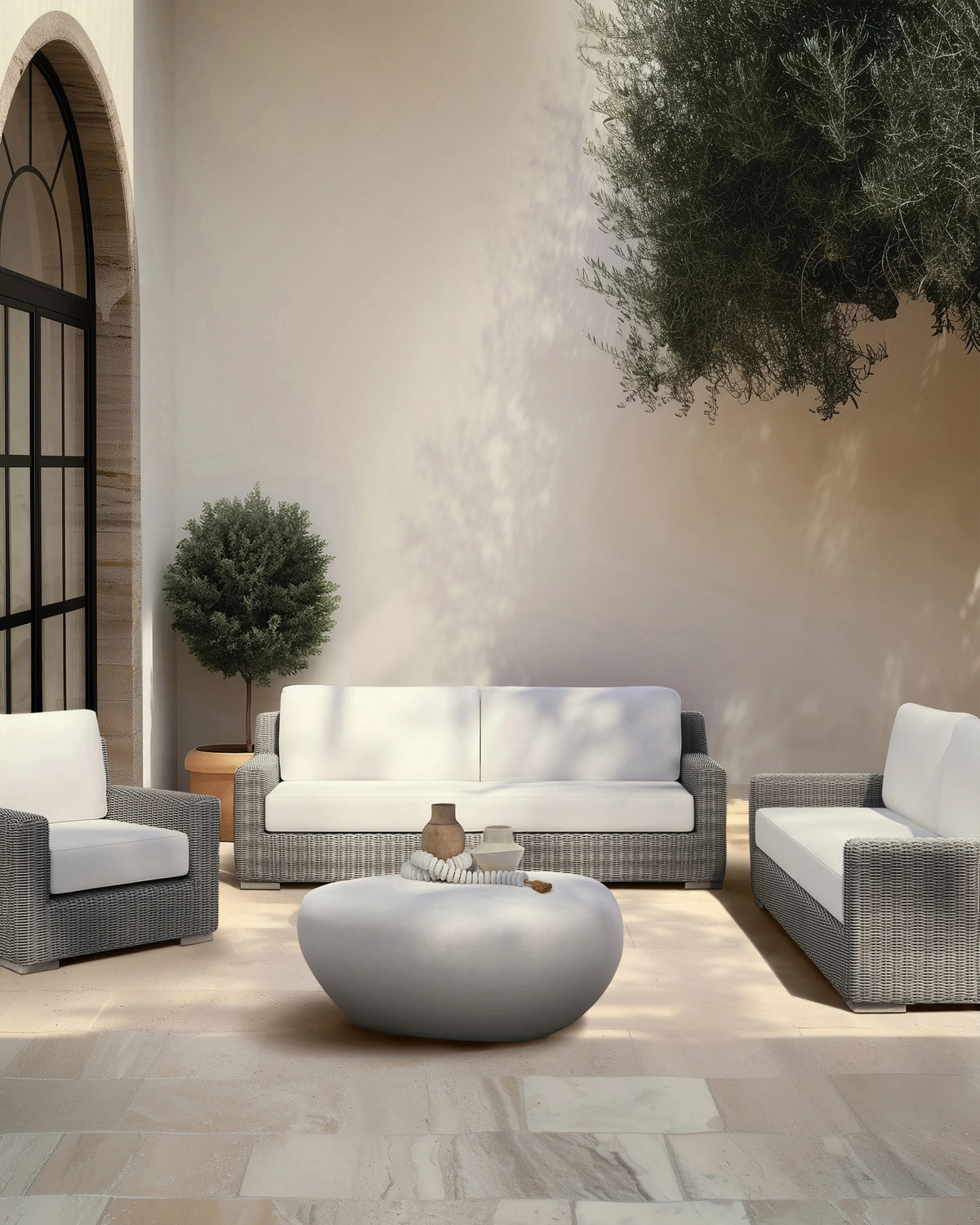 Classic All-Weather Wicker Outdoor Lounge Chair - One Size / Natural Weave