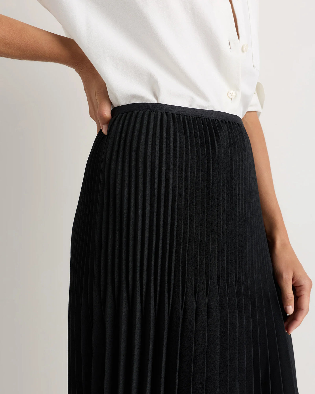 Pleated Matte Midi Skirt - XS / Coffee Bean Brown