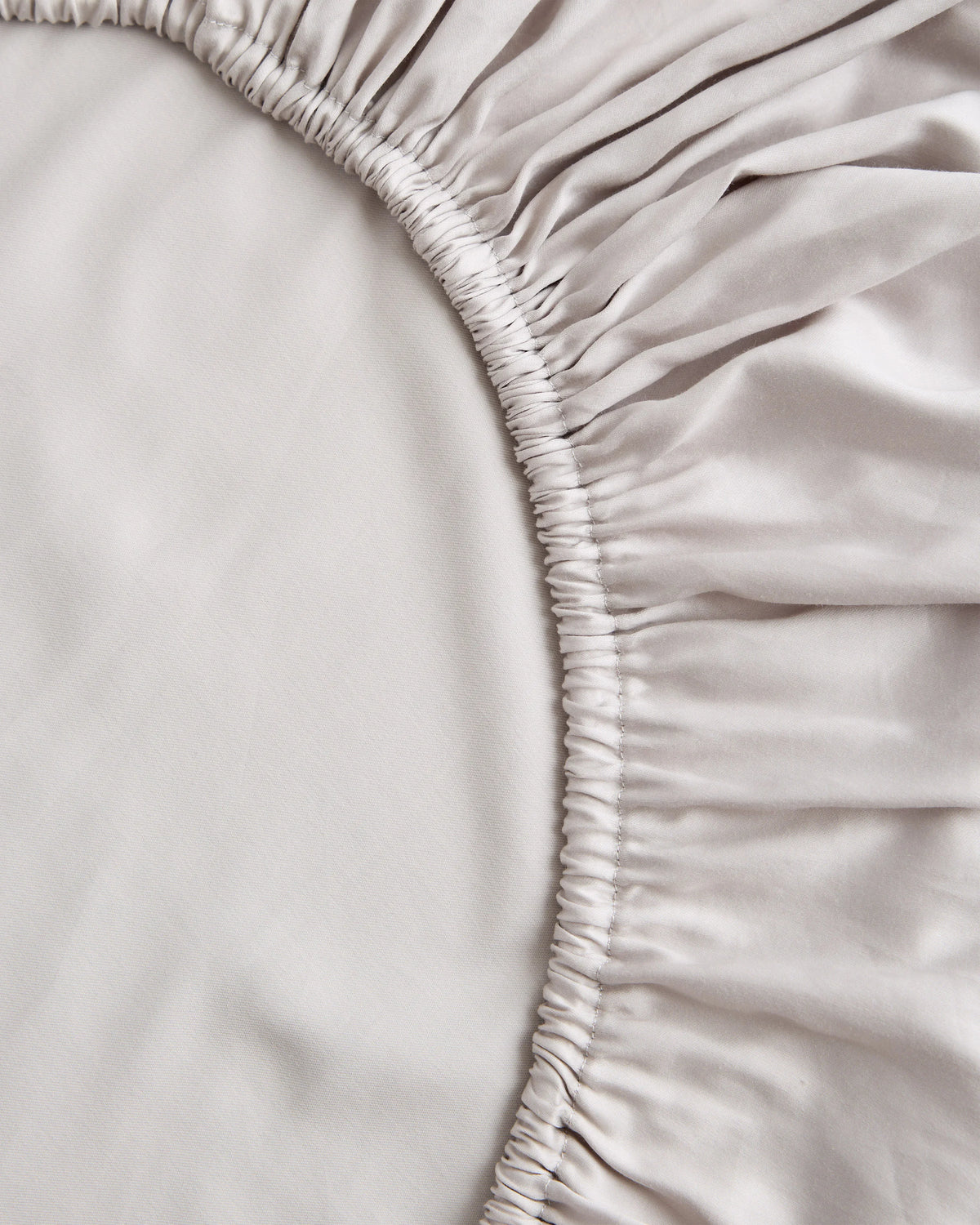 Signature Giza Cotton Sateen Deluxe Bedding Bundle - Twin / Dried Sage