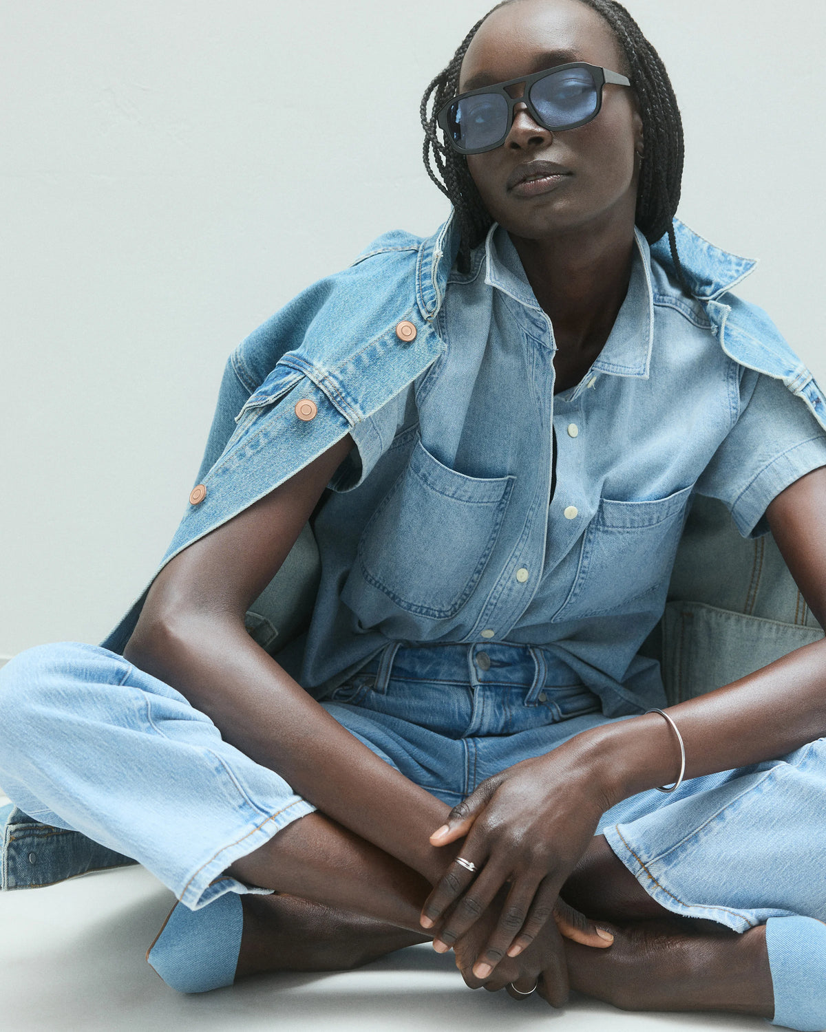 Distressed Denim Short Sleeve Shirt - XS / Light Chambray