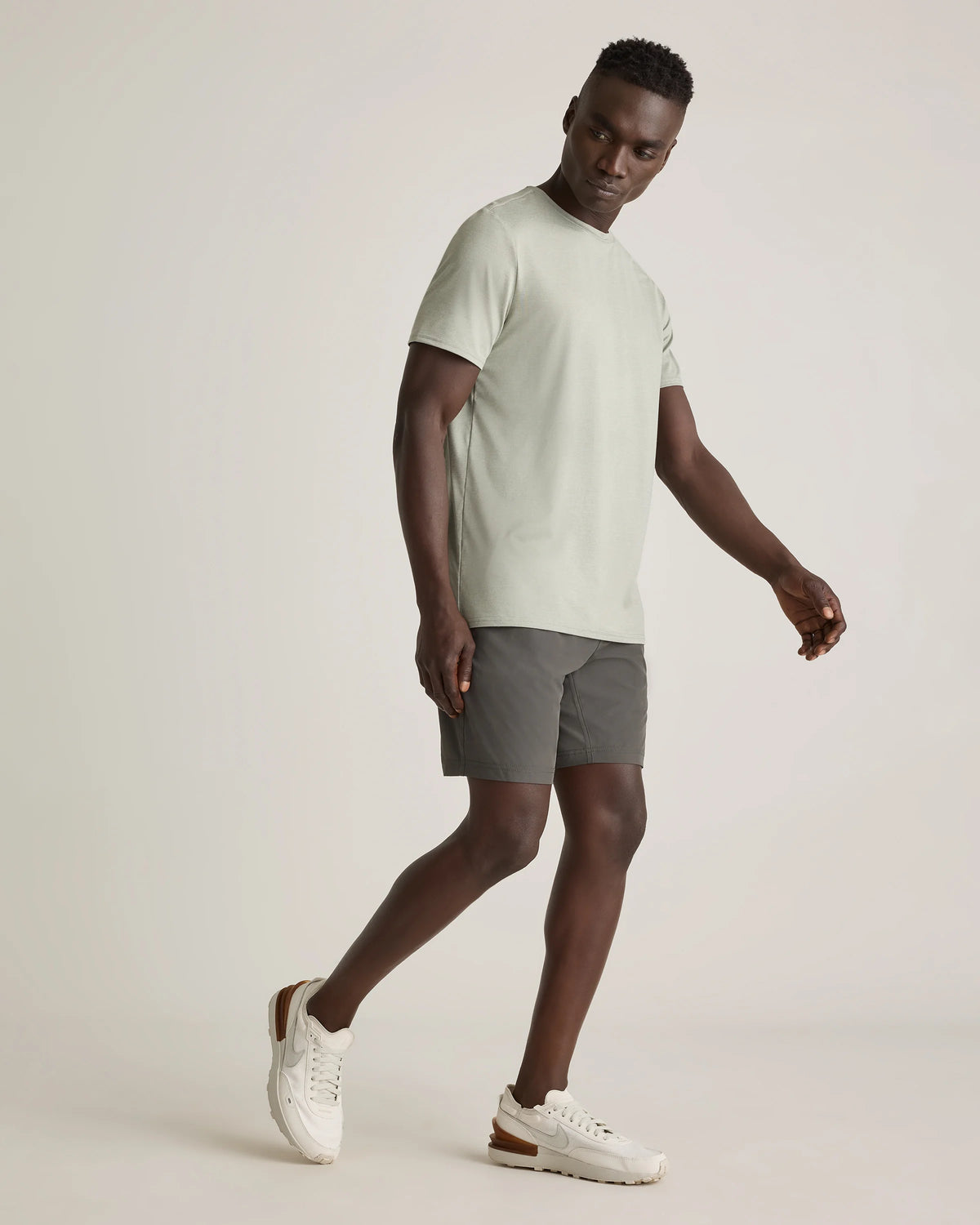 Performance Tech Shorts - 7.5" - S / Granite Grey