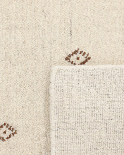 Dakota Hand-Loomed Wool Rug - 4' x 6' / Ivory
