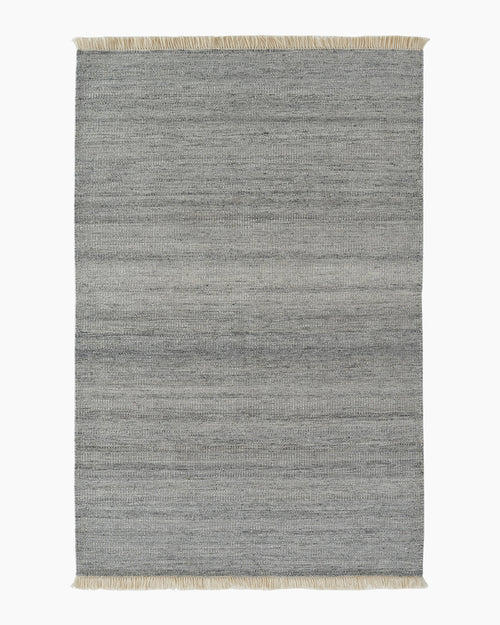 Sloane Indoor/Outdoor Rug - 5' x 8' / Silver