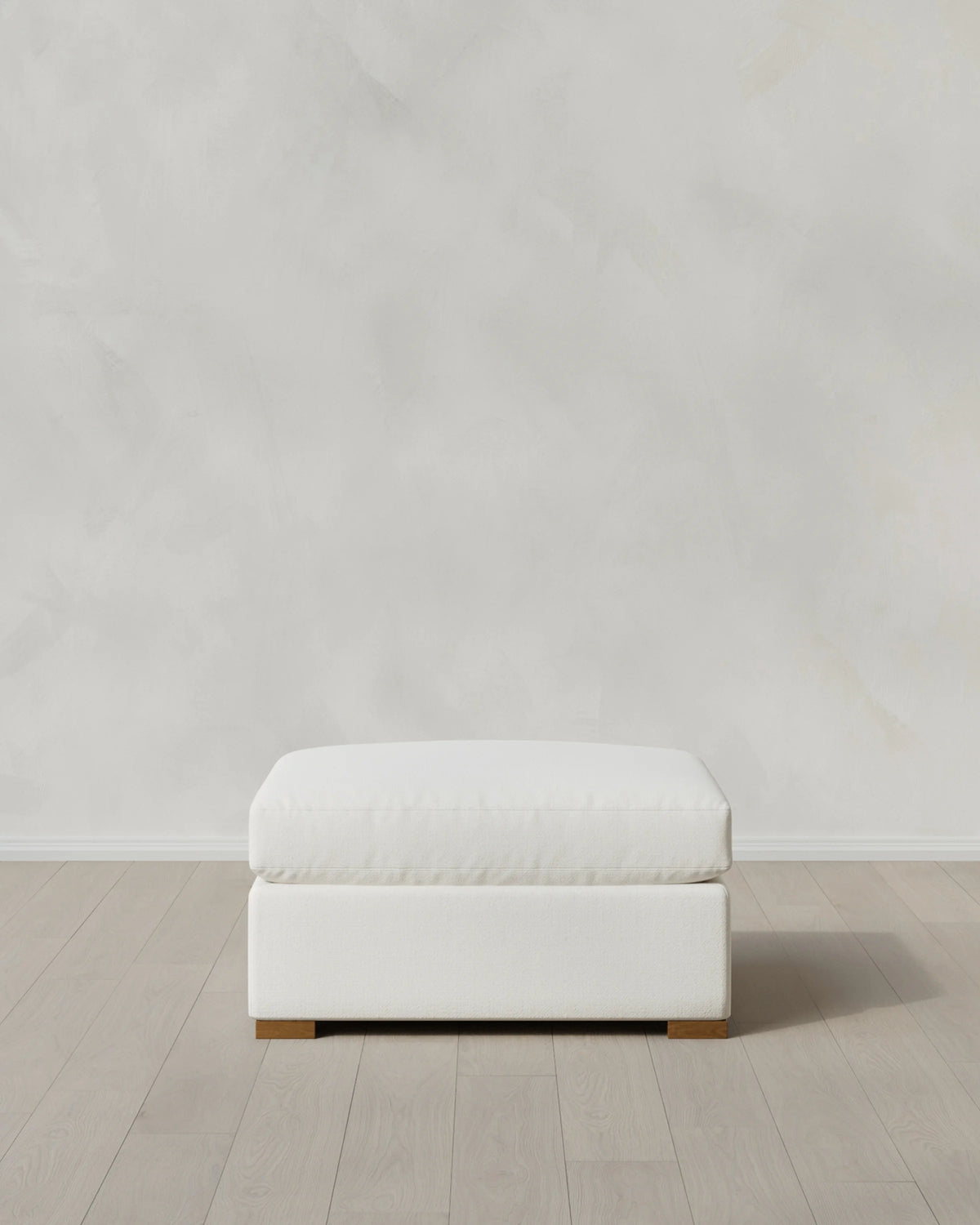 Hollis Slope Arm Ottoman in Performance Chenille Linen Blend - 37" / Snow