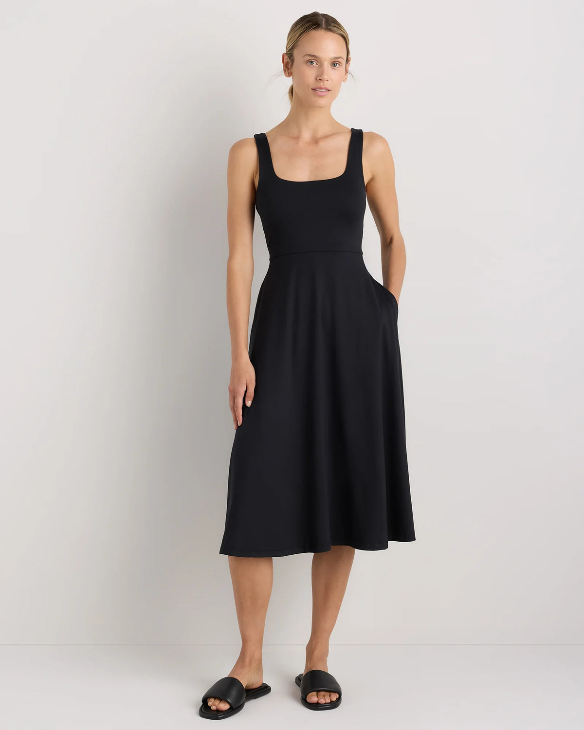 Flowknit Breeze Fit & Flare Dress - XS / Heather Green