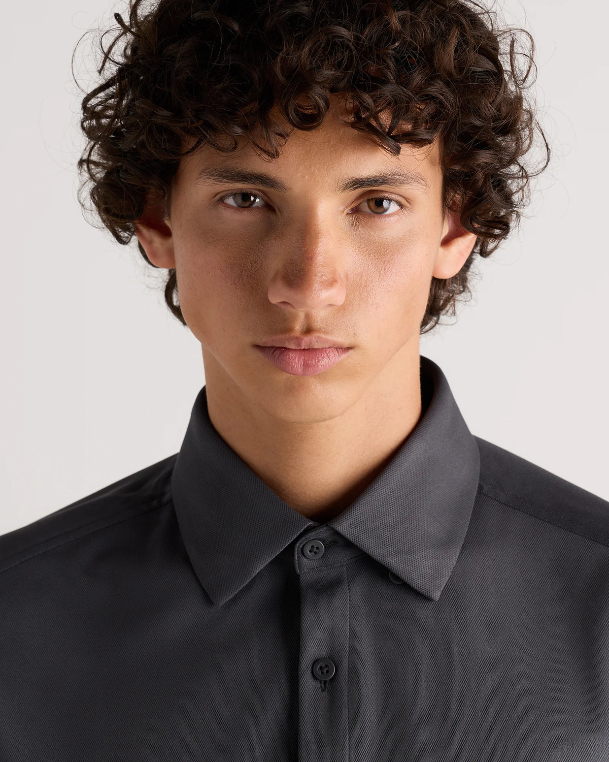 Commuter Stretch Pique Short Sleeve Button Down - S / Black