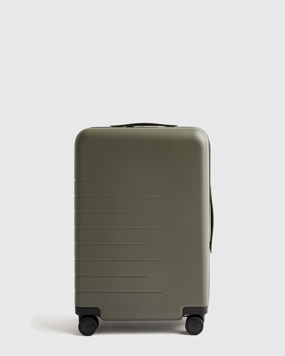 Carry-On & Large Check-In Suitcase Set - One Size / Dark Green