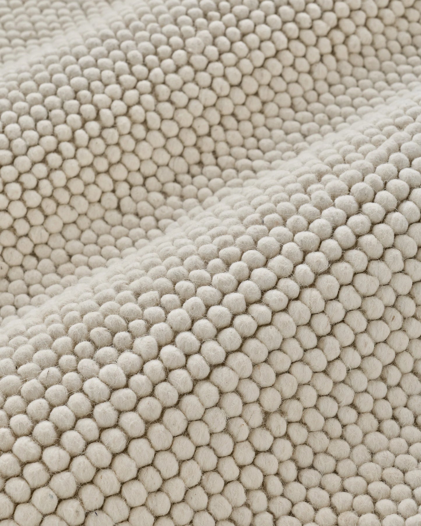 Tribeca Handwoven Wool Rug - 3' x 5' / Cream