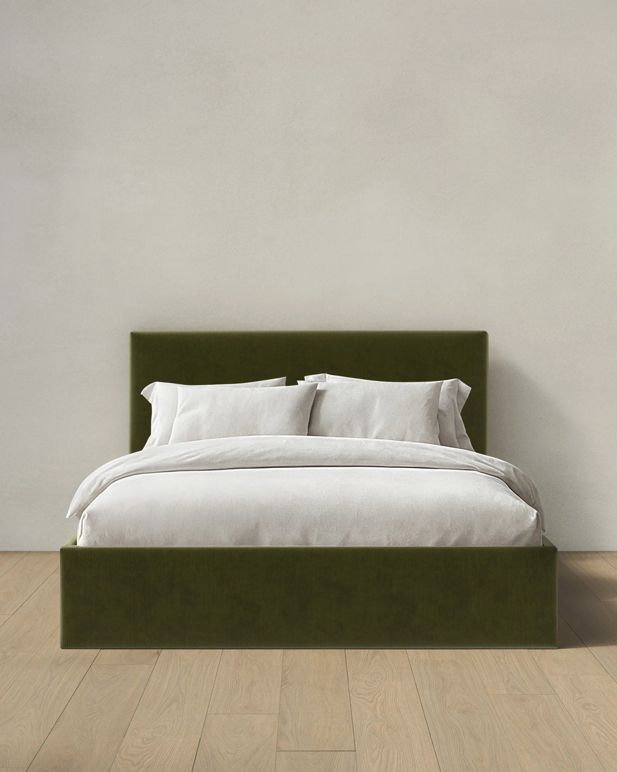 Square Bed in Performance Velvet - Full / Chocolate
