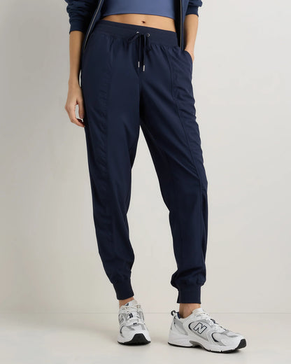 Performance Tech Mid-Rise Joggers - XS / Black
