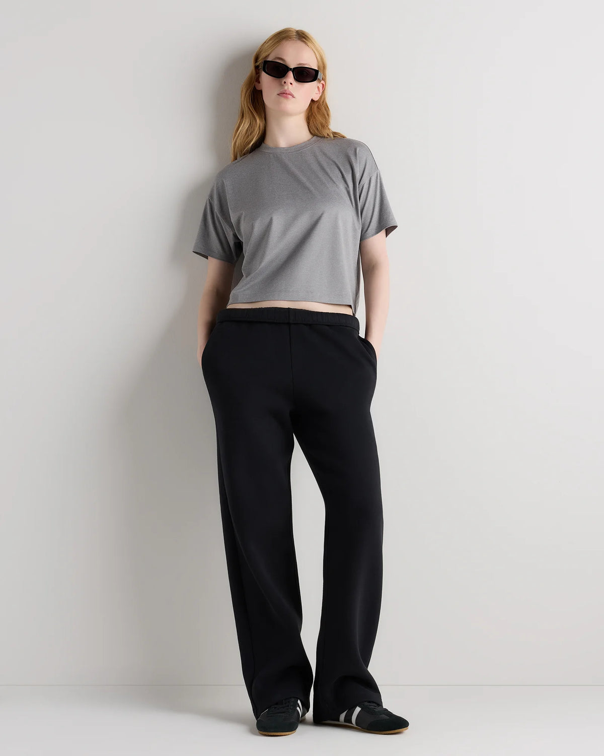 Flowknit Breeze Boxy Cropped Tee - XS / Heather Deep Navy