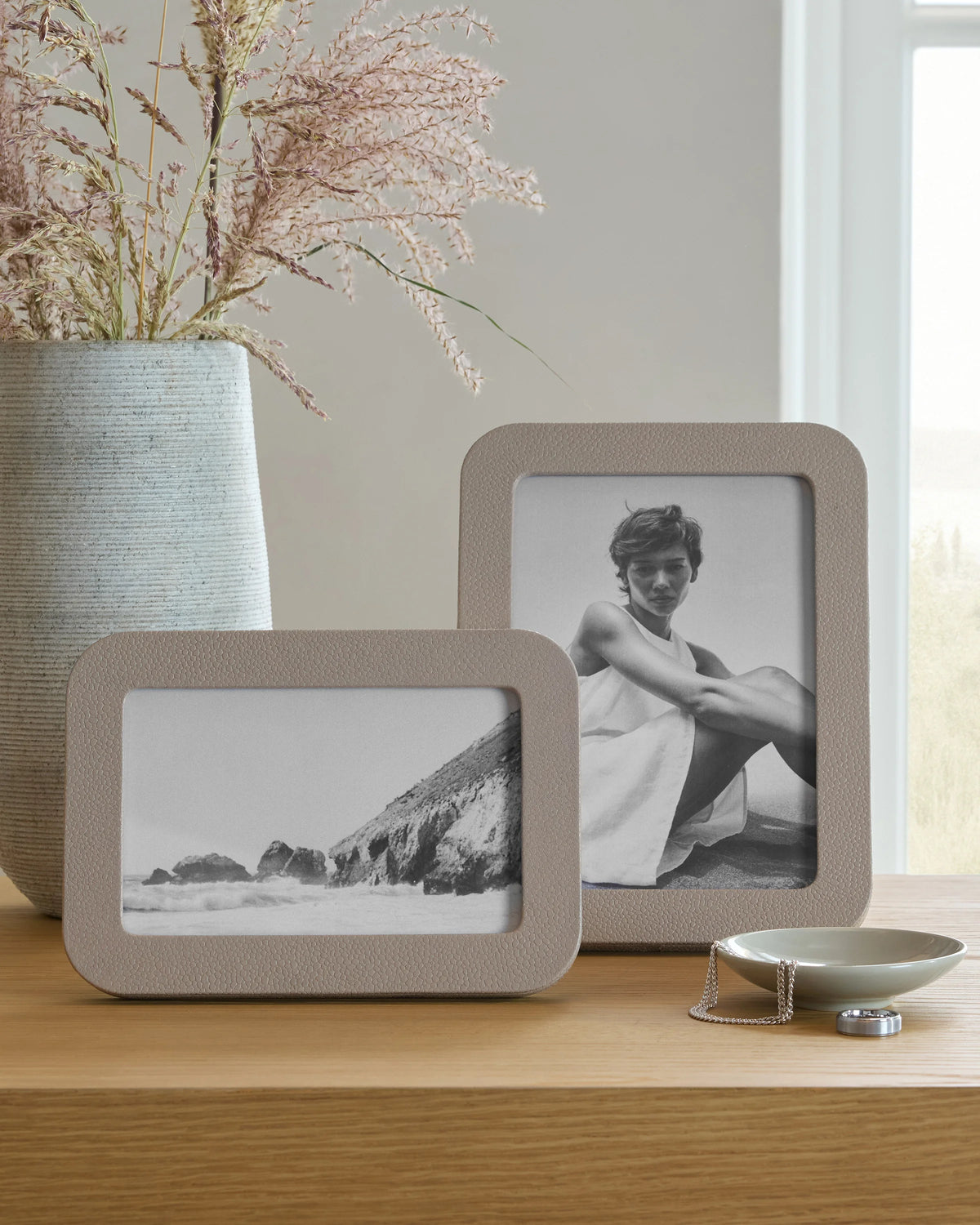 Shagreen Leather Picture Frames - 4x6 photo / Blush